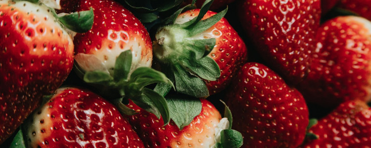 Nutritional values of strawberries