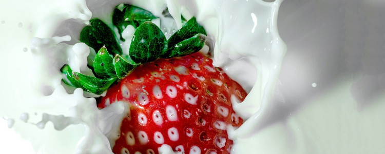 The Anti-inflammatory Effects of Strawberry Leaves