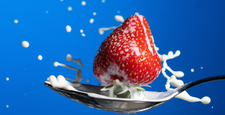 Different varieties of strawberries